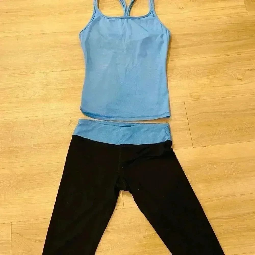 Andrew Marc Athletic Top & Bottom